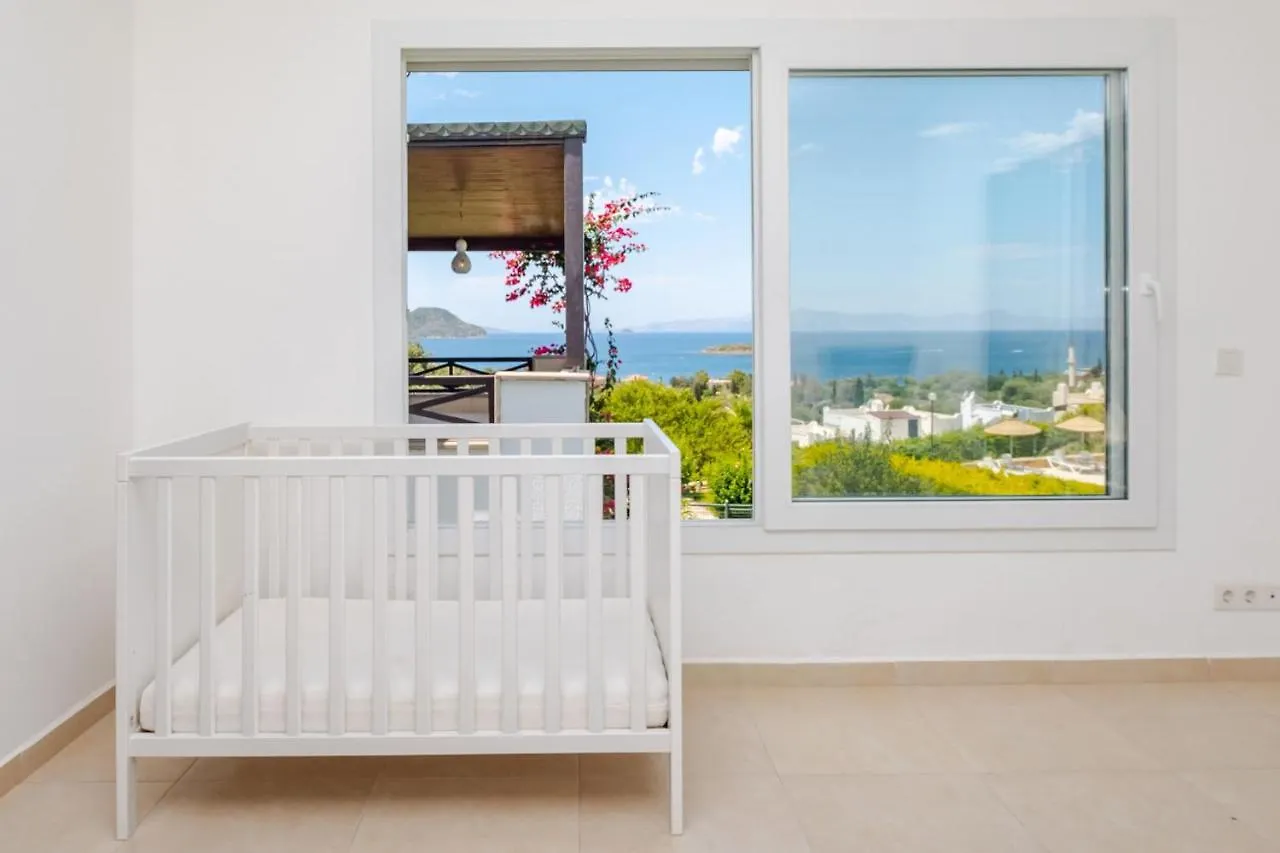 トゥルグトレイスHouse With Sea View And Shared Pool In Bodrumアパートメント